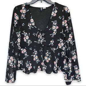 Divided H&M Women’s Black Floral Print Blouse Size 4